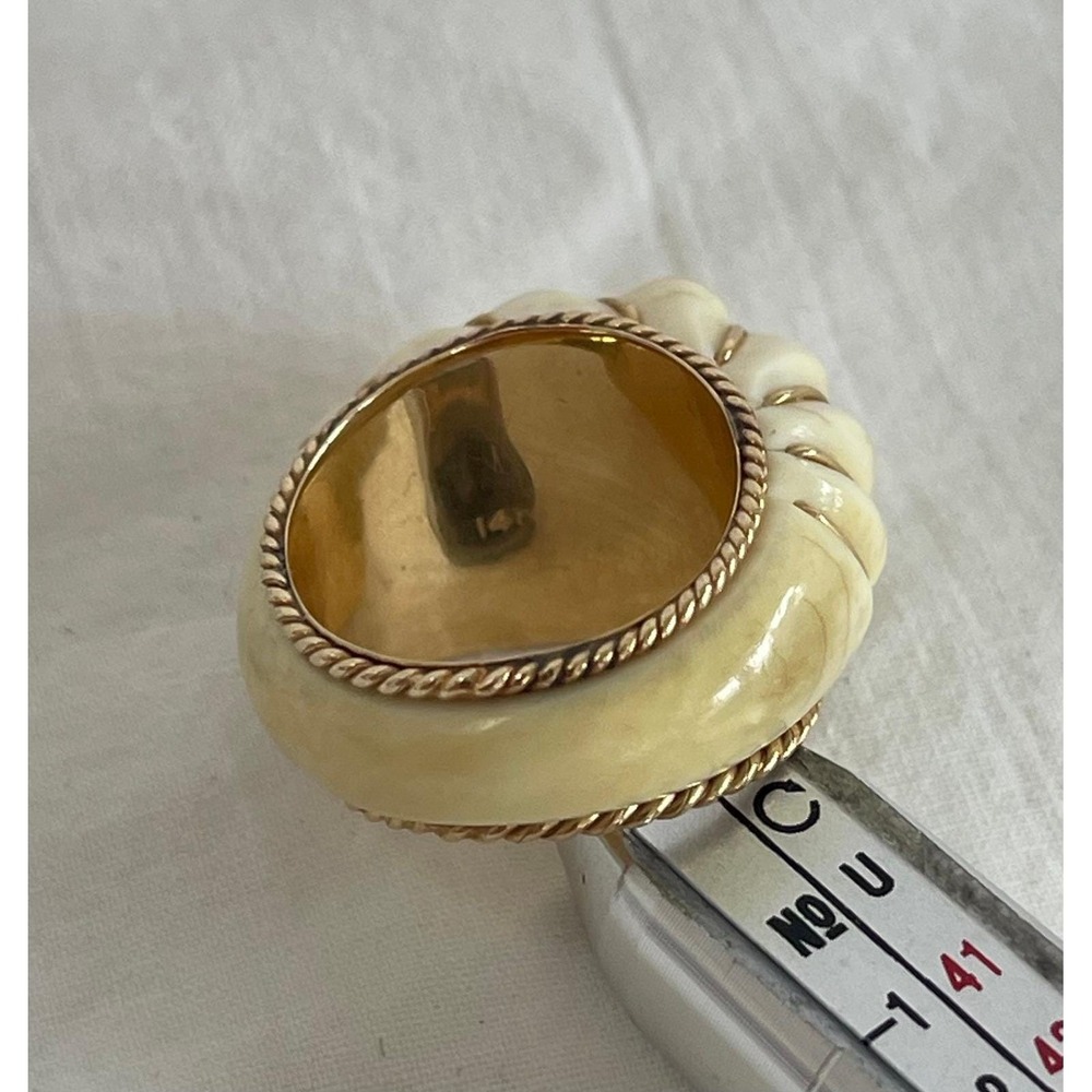 Vintage 14k Yellow Gold Ribbed Dome Cocktail Ring Cream Carved Statement Sz 6.25 - Picture 7 of 10